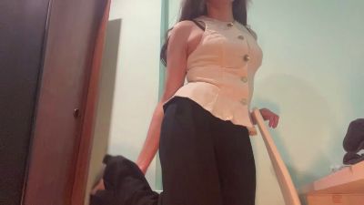 LeannGuyott live cam on Cam4