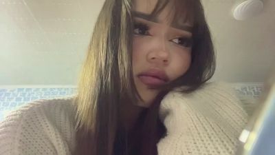 LeannGuyott live cam on Cam4