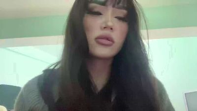 LeannGuyott live cam on Cam4