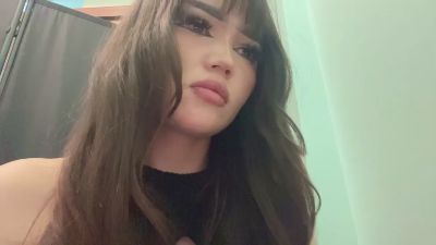 LeannGuyott live cam on Cam4