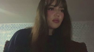 LeannGuyott live cam on Cam4