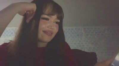 LeannGuyott live cam on Cam4