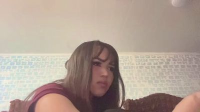 LeannGuyott live cam on Cam4