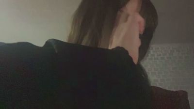 LeannGuyott live cam on Cam4