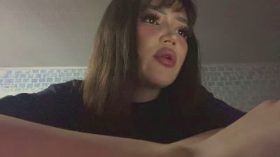 LeannGuyott live cam on Cam4