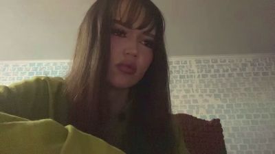 LeannGuyott live cam on Cam4