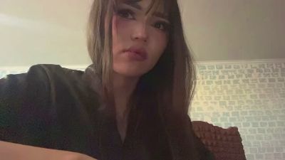 LeannGuyott live cam on Cam4