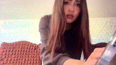 LeannGuyott live cam on Cam4