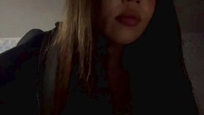 LeannGuyott live cam on Cam4