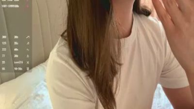 LeannaBanchero live cam on Cam4