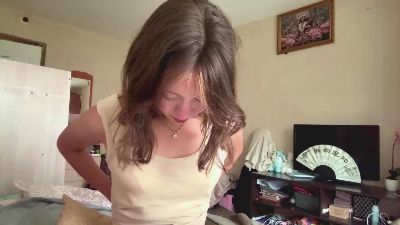 LeannaRigby live cam on Cam4