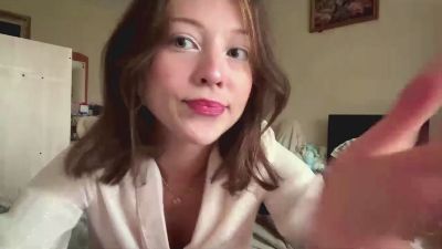 LeannaRigby live cam on Cam4