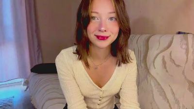 LeannaRigby live cam on Cam4