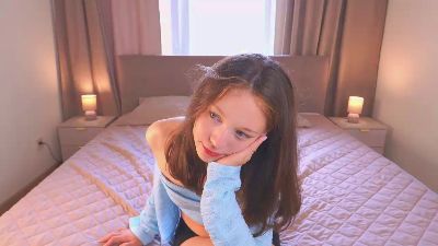LeannaRigby live cam on Cam4