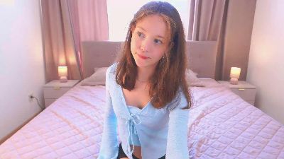 LeannaRigby live cam on Cam4