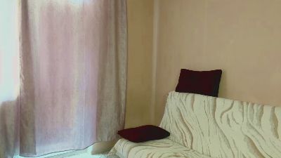 LeannaRigby live cam on Cam4