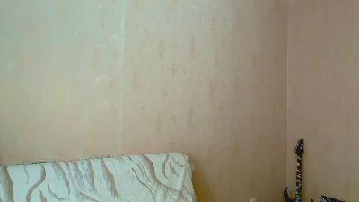 LeannaRigby live cam on Cam4