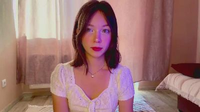 LeannaRigby live cam on Cam4