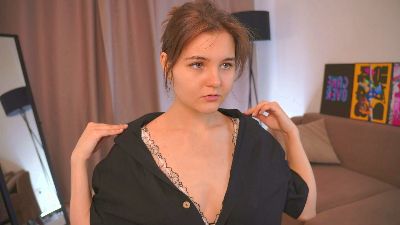 LeannaSeiavitch live cam on Cam4