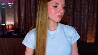 LeannaSwogger live cam on Cam4