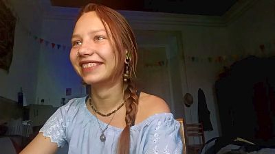 LeannaSwonger live cam on Cam4