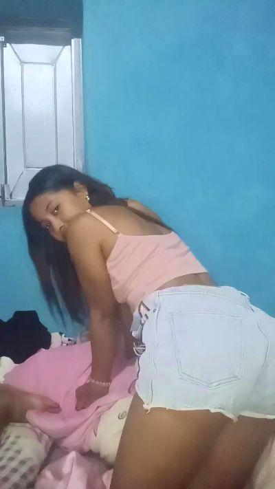 Leasexy01 live cam on Cam4