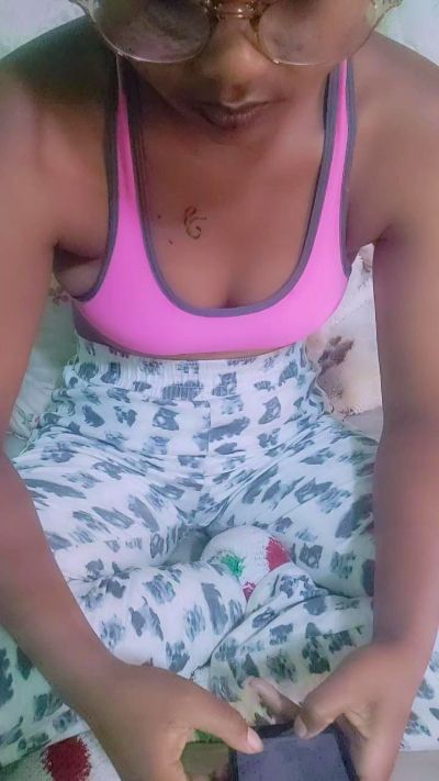 Leasexy01 live cam on Cam4
