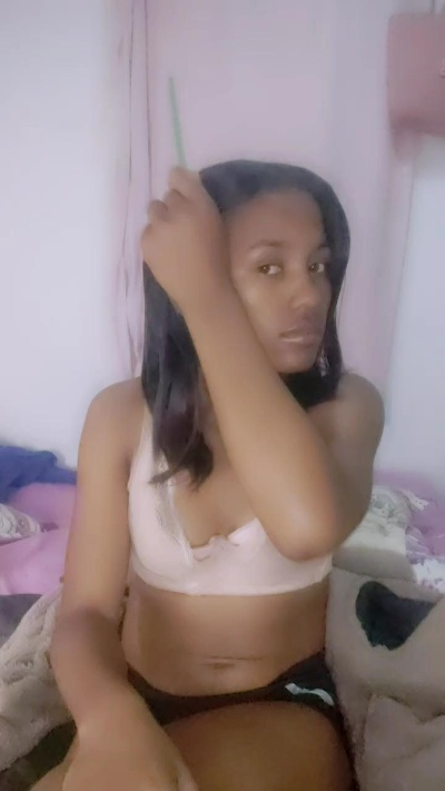 Leasexy01 live cam on Cam4