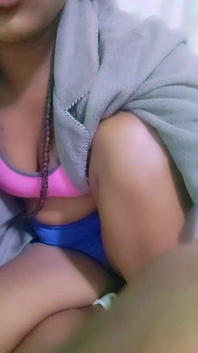 Leasexy01 live cam on Cam4