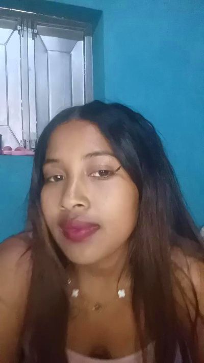 Leasexy01 live cam on Cam4