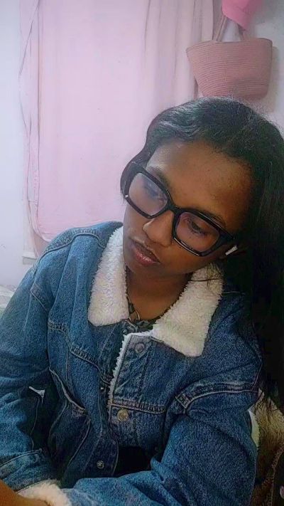 Leasexy01 live cam on Cam4