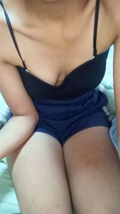 Leasexy01 live cam on Cam4