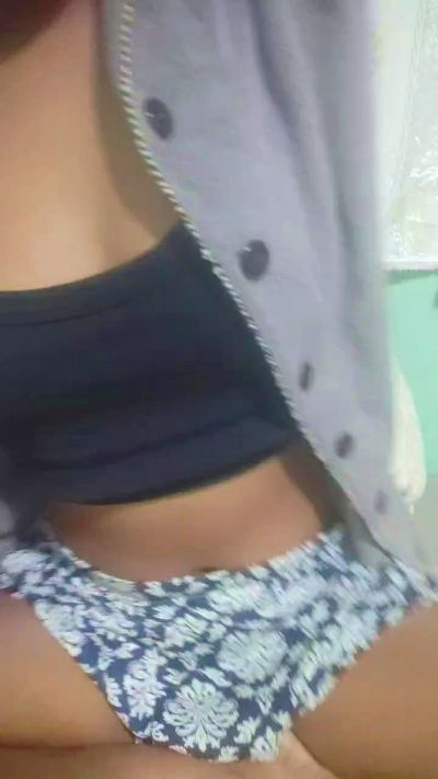 Leasexy01 live cam on Cam4