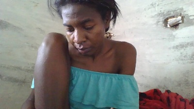 Leatecia8 live cam on Cam4