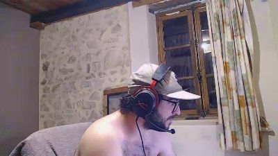Lebg06 live cam on Cam4