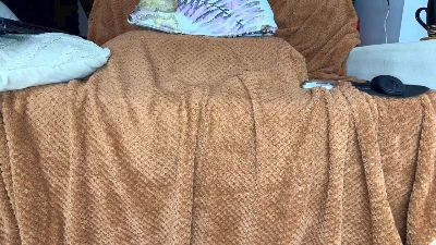 Lebronsbigcock live cam on Cam4
