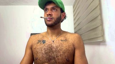 Lebronsbigcock live cam on Cam4