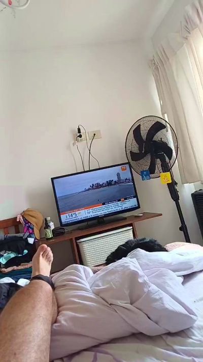 LecheroMdq live cam on Cam4