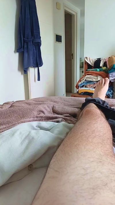 LecheroMdq live cam on Cam4