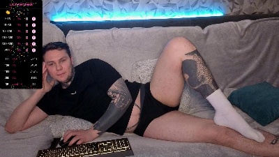 Lechery_boy live cam on Cam4