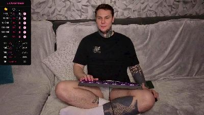 Lechery_boy live cam on Cam4