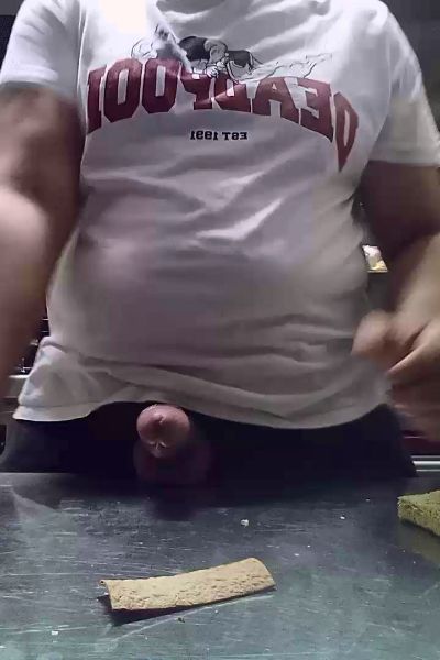 Lecoquin6363 live cam on Cam4