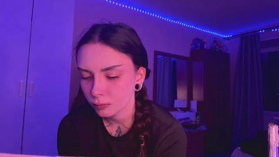 LedaAnglin live cam on Cam4