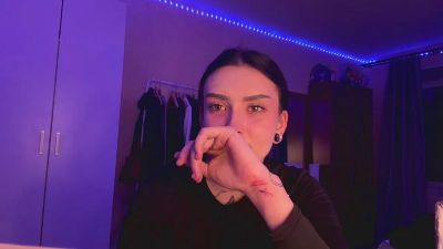 LedaAnglin live cam on Cam4