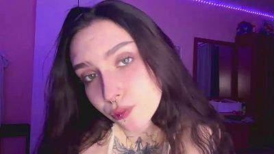 LedaAnglin live cam on Cam4