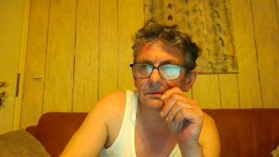 Ledersaar live cam on Cam4