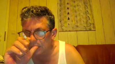 Ledersaar live cam on Cam4