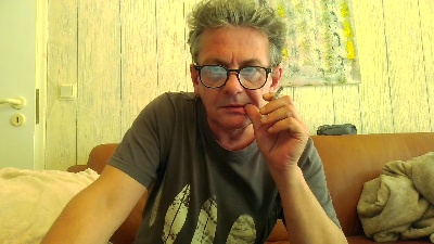 Ledersaar live cam on Cam4