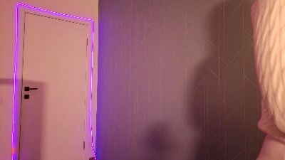 LeeanneBozelle live cam on Cam4