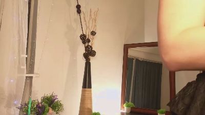 LeeanneBozelle live cam on Cam4